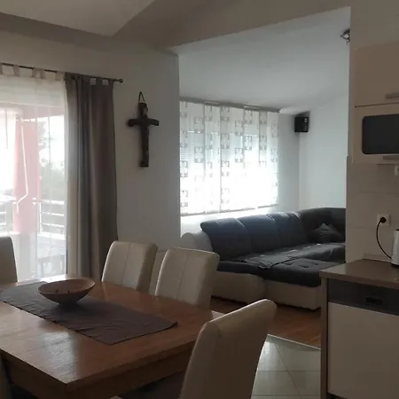 Holiday home Apartman Toni *