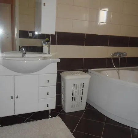 Apartman Toni Holiday home Bibinje